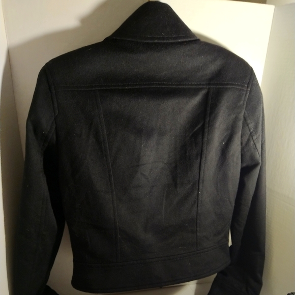 Massimo Dutti black wool cropped Jacket - Picture 12 of 13